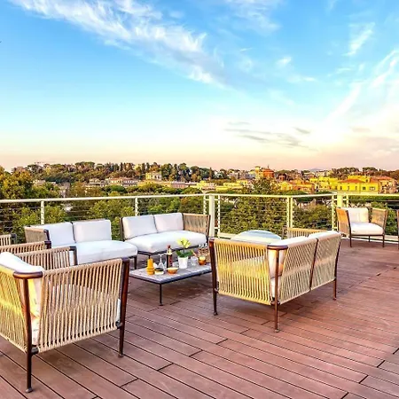 Skylife Tiber Luxury Penthouse * 로마