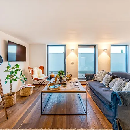 Skylife Tiber Luxury Penthouse 아파트 로마