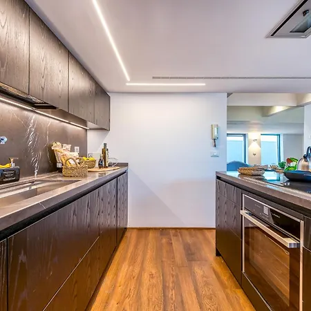 Skylife Tiber Luxury Penthouse *