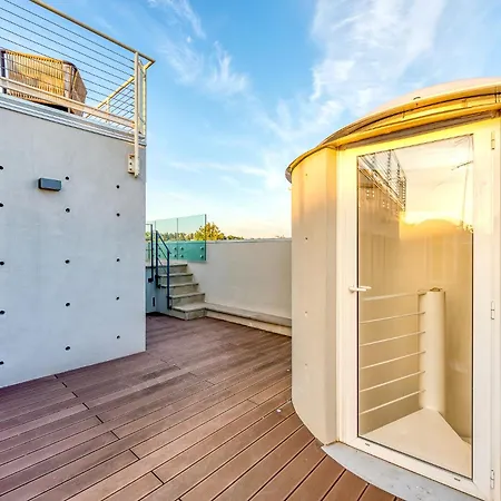 Skylife Tiber Luxury Penthouse 아파트 로마